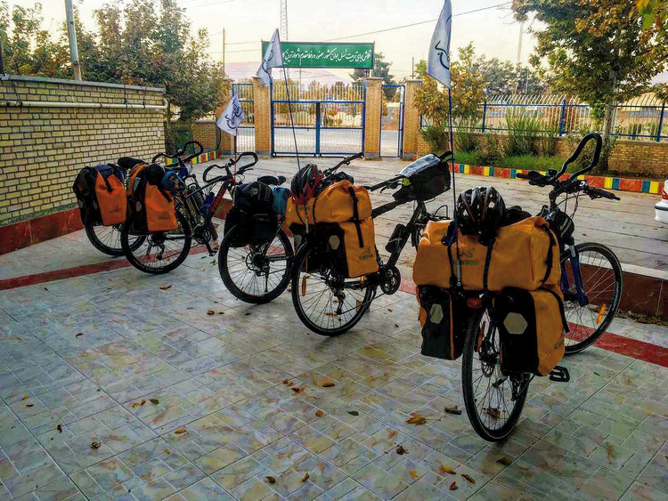 کیف حمل وسایل مدل رک پک
